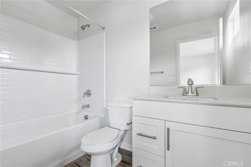 9549 Hannah Way photo 30