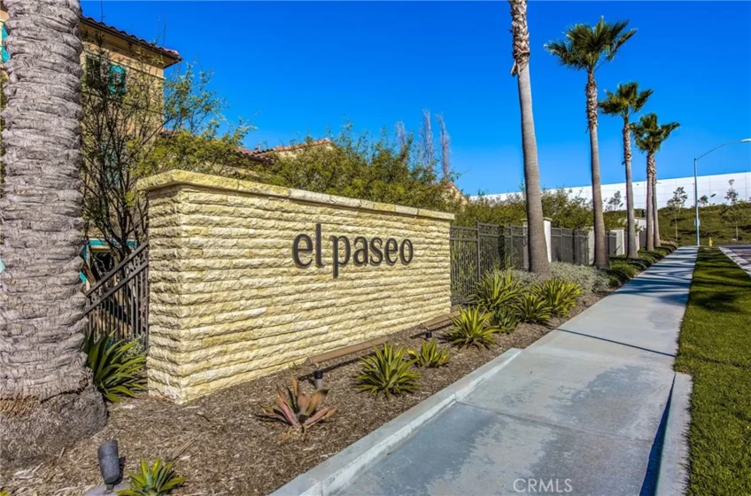 1414 El Paseo photo 47