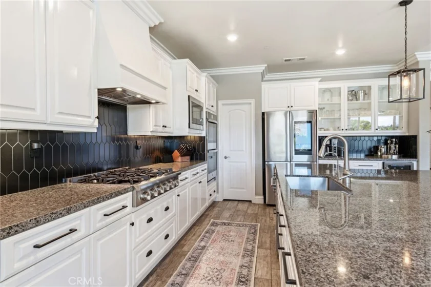45798 Ambara Court photo 14
