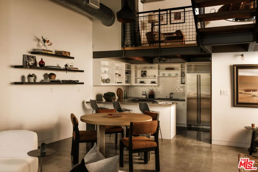 208 S Venice Boulevard #A photo 6