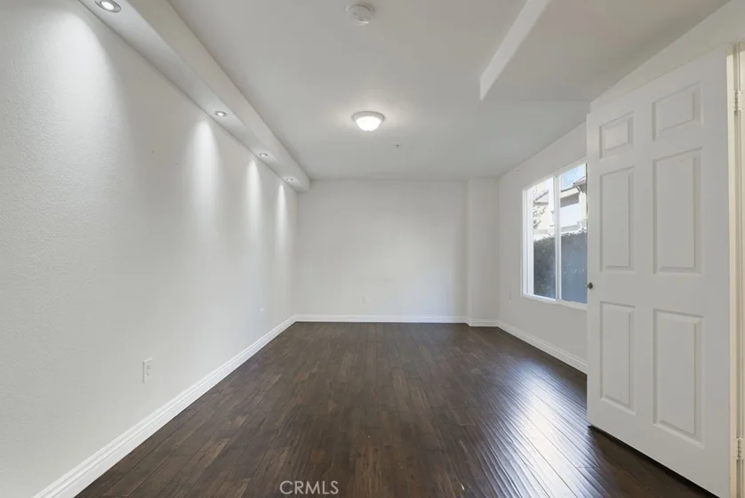 5220 Premiere Hills #222 photo 16