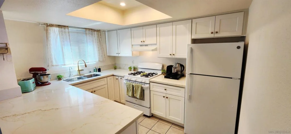 368 Vance Street #6 photo 1