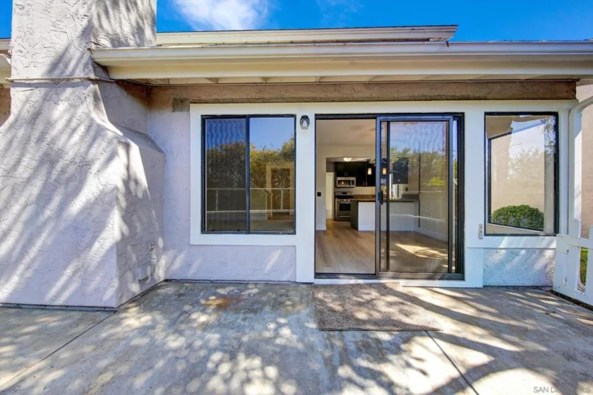 349 Windjammer Circle photo 5