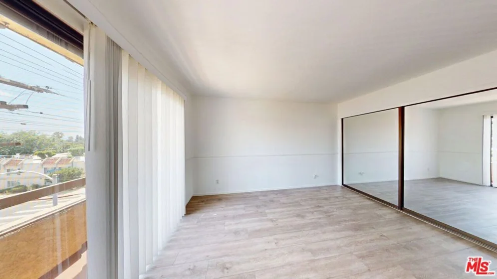 8710 Independence Avenue #301 photo 28