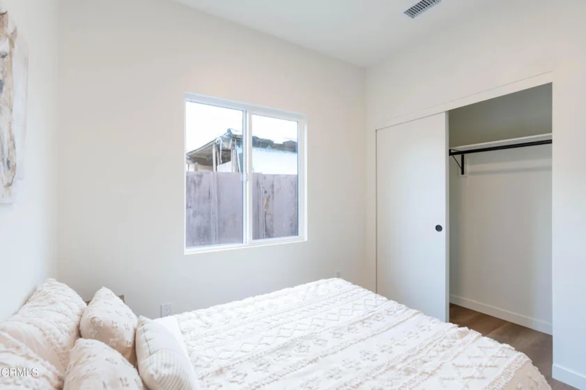 2250 Gatewood Street photo 8