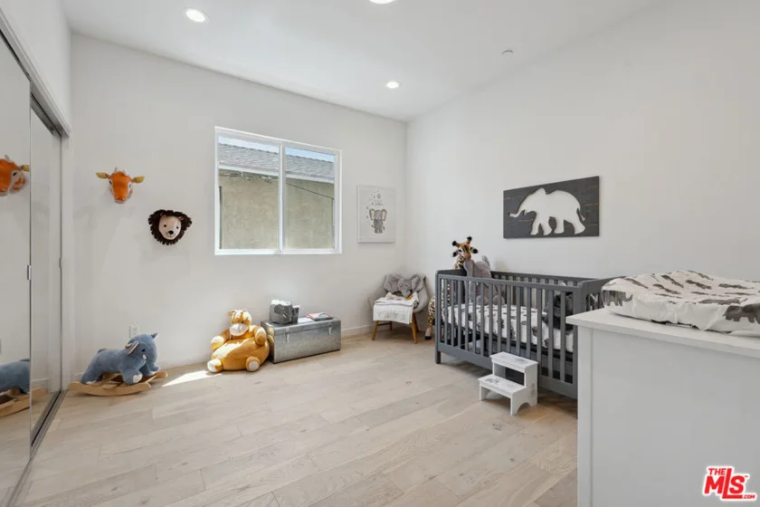 1746 Garfield Place #203 photo 9
