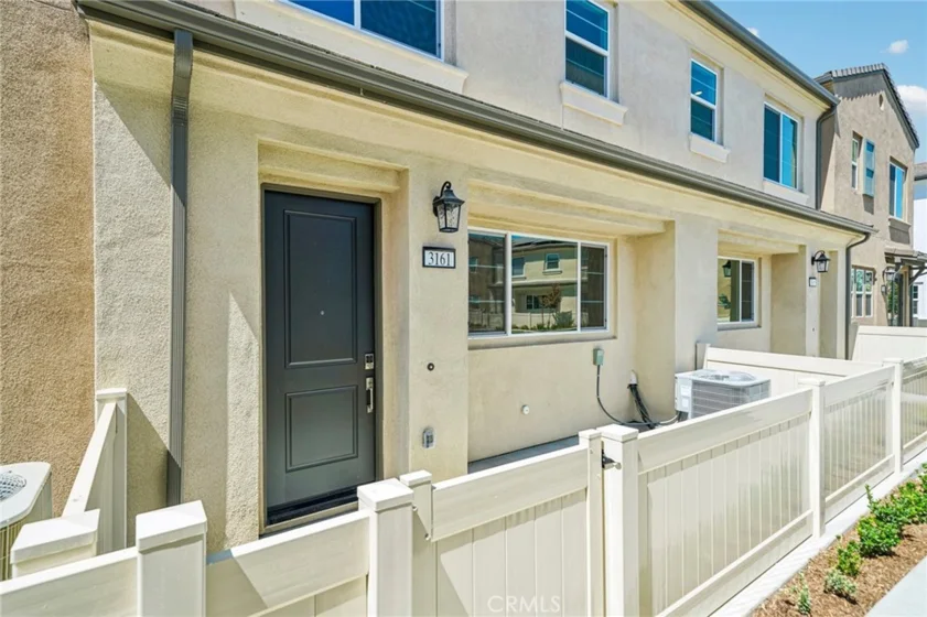 3161 Teralina Circle photo 5