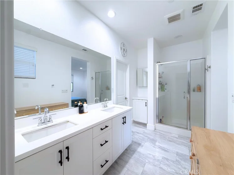 4172 Horvath #102 photo 20