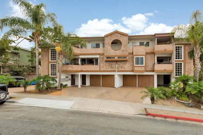 2133 Chatsworth Boulevard #202 photo 1