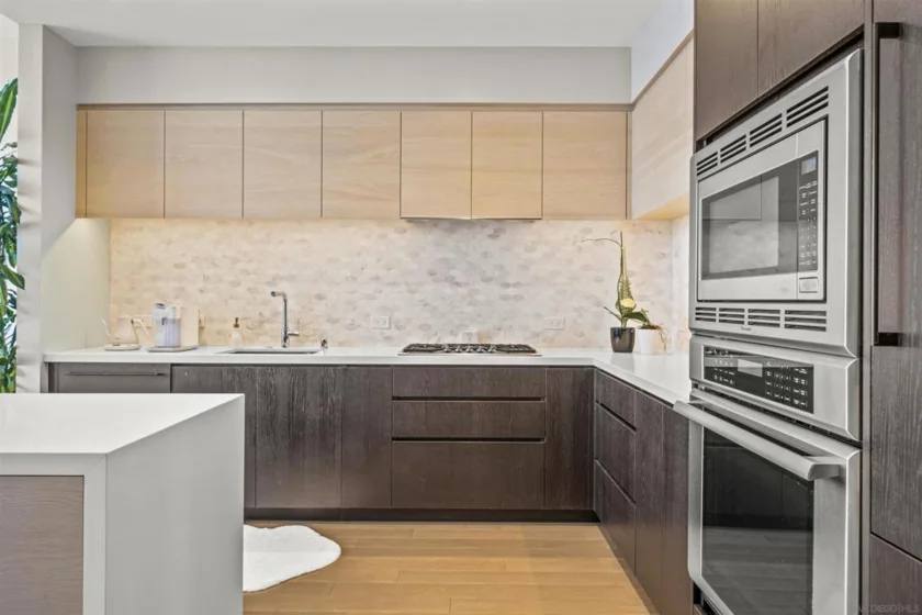 1388 Kettner Boulevard #2706 photo 13