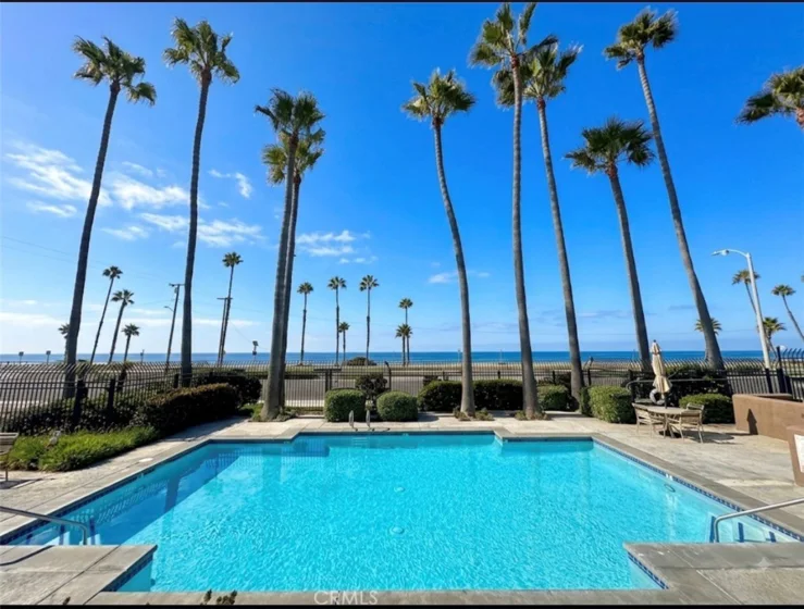 1200 Pacific Coast photo 16