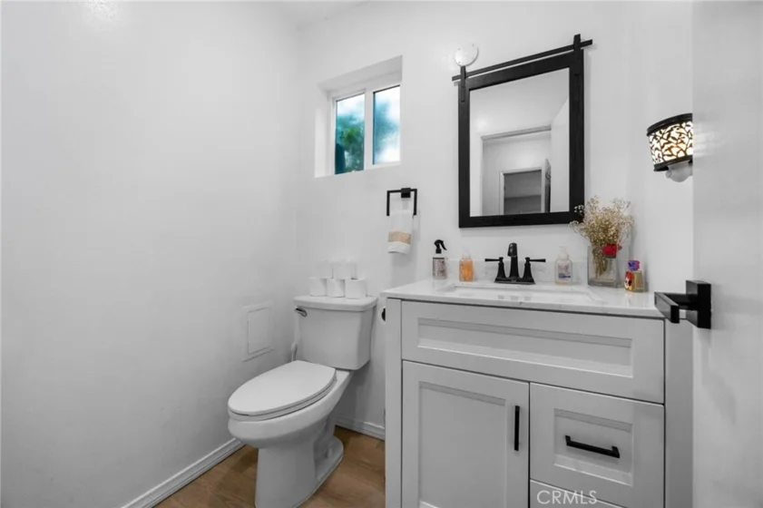 630 S Knott Avenue #25 photo 23