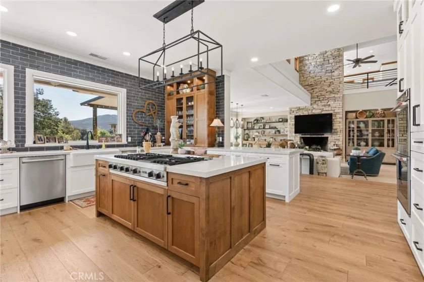 38144 Silver Fox Court photo 12