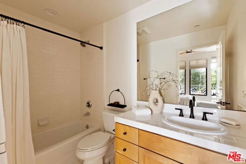 5625 Crescent Parkway #132 photo 33