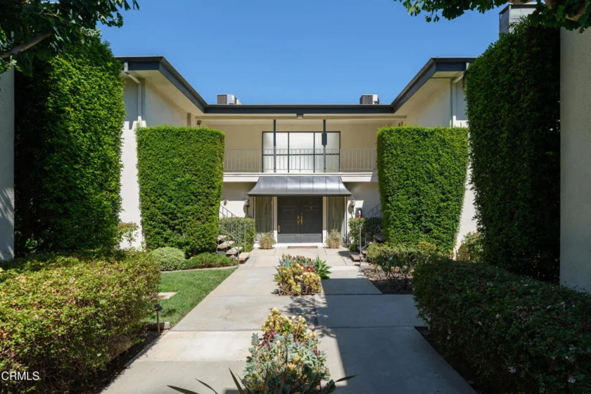 610 S Orange Grove Boulevard #6 photo 2
