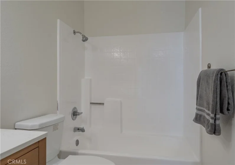 10531 S S Lakeside Drive #B photo 22