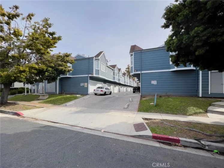 816 N Inglewood Avenue #2 photo 1