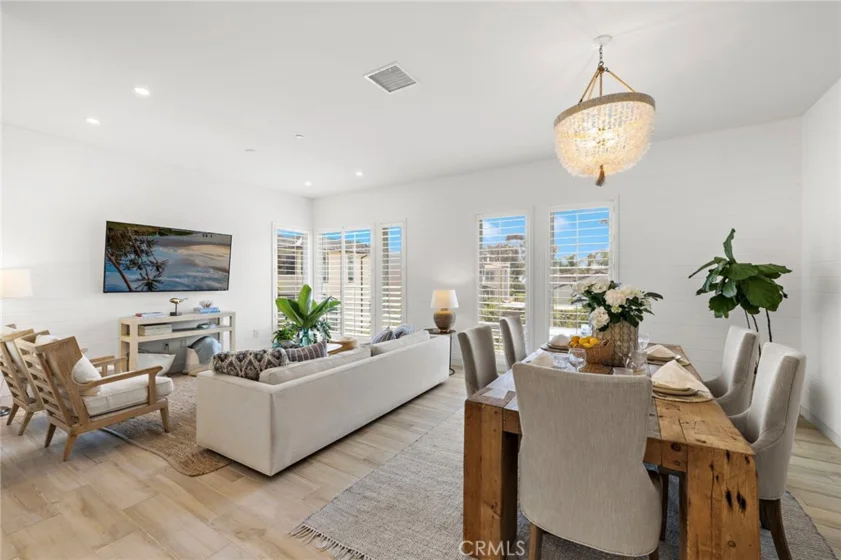 2046 Doheny Way photo 16