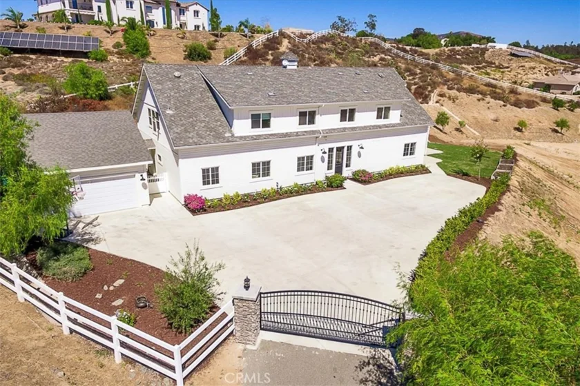 35530 Pauba Road photo