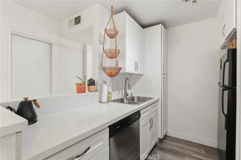 18620 Hatteras Street #157 photo 7