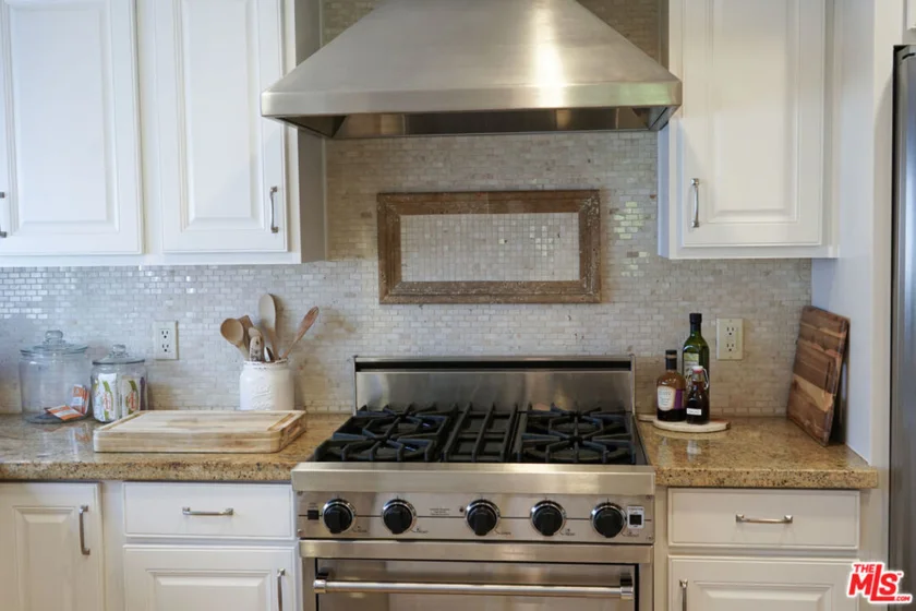 10390 La Grange Avenue #PH3 photo 9