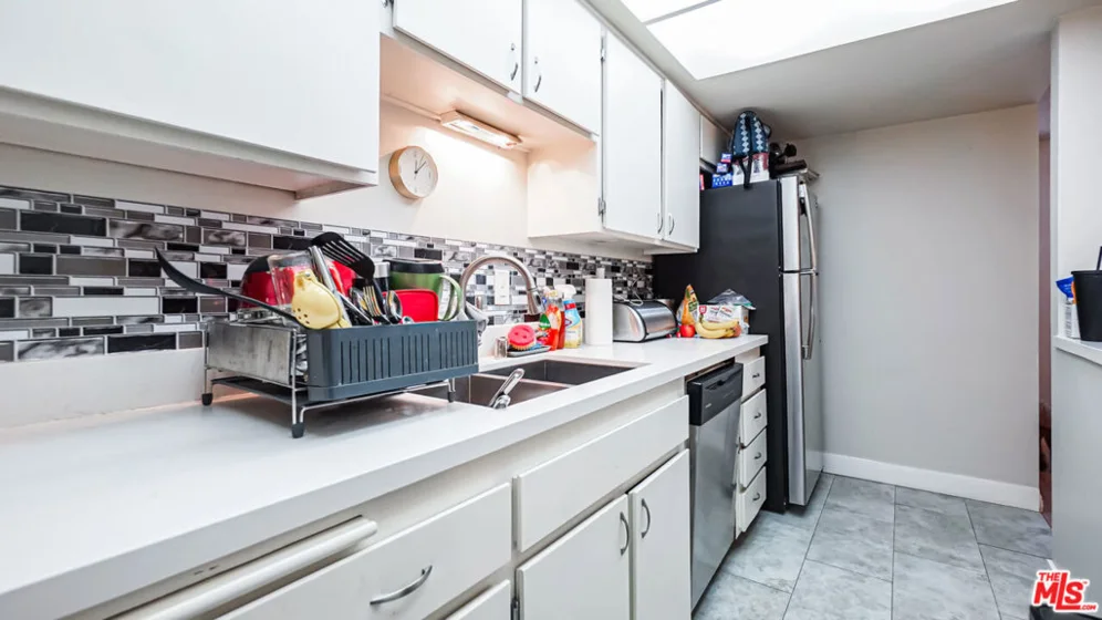 6151 Canterbury Drive #103 photo 11
