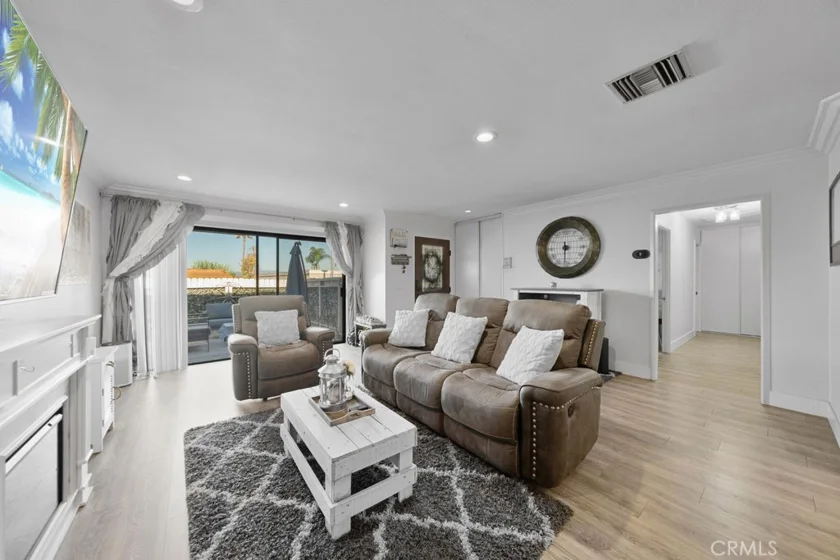 24941 El Roble photo 10