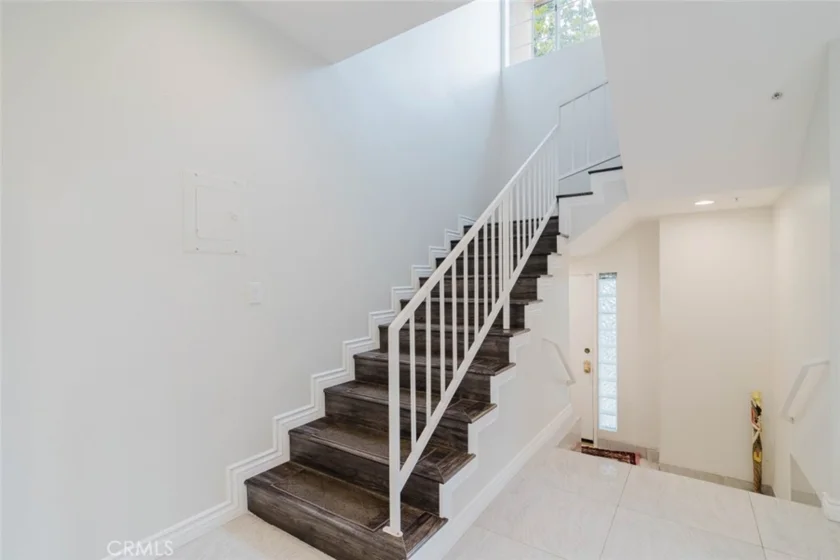 1245 Grandview Avenue #4 photo 3