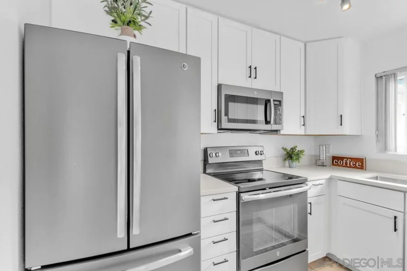 11235 Avenida De Los Lobos #C photo 30