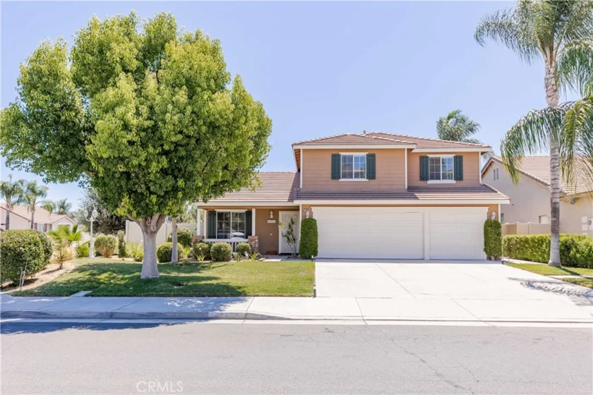 23439 Mountain Breeze Drive photo