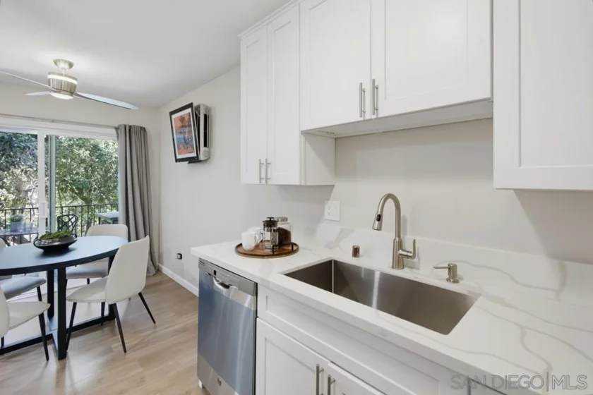 4750 Noyes #218 photo 14