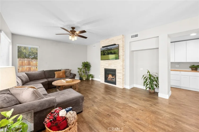 33557 Eugenia Lane photo 7