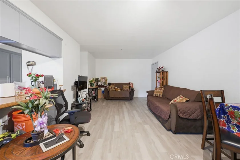 615 Fredricks #167 photo 4