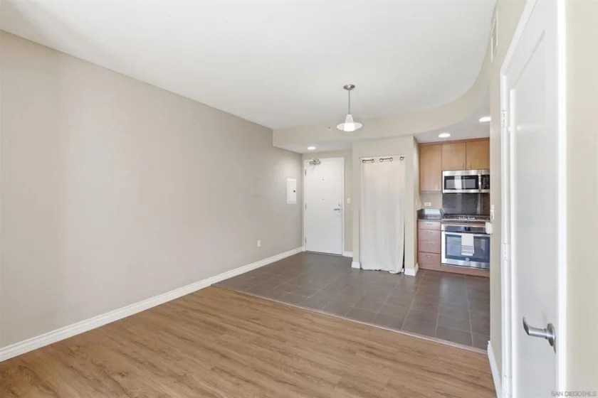 550 15th Street #207 photo 10