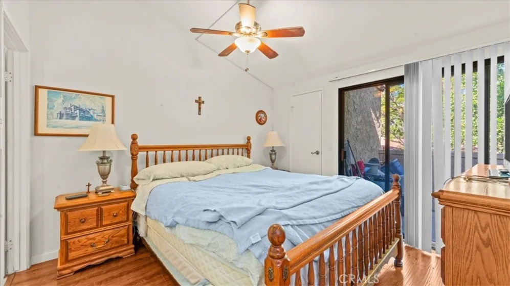 4788 Lakeview photo 9