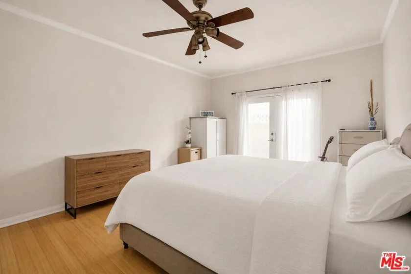 104 S Hayworth Avenue #103 photo 6