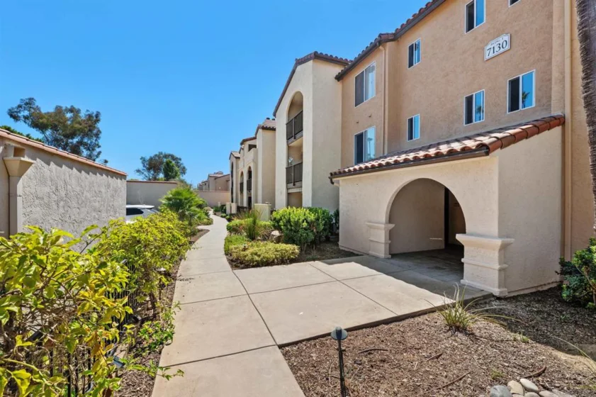 7130 Shoreline Drive #1208 photo 3
