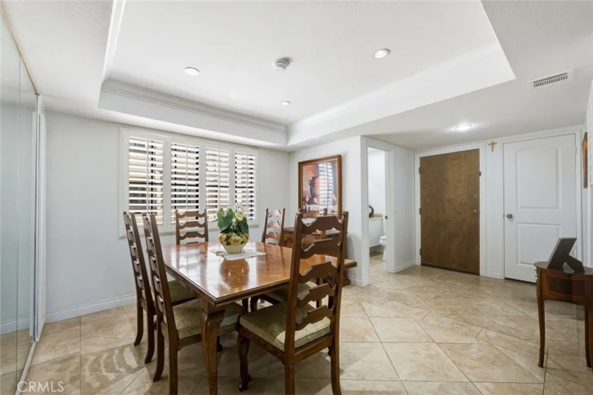 640 S Lake #203 photo 5