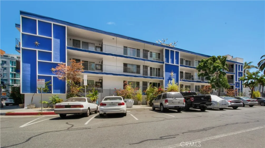 801 E 1st Street #15 photo 1
