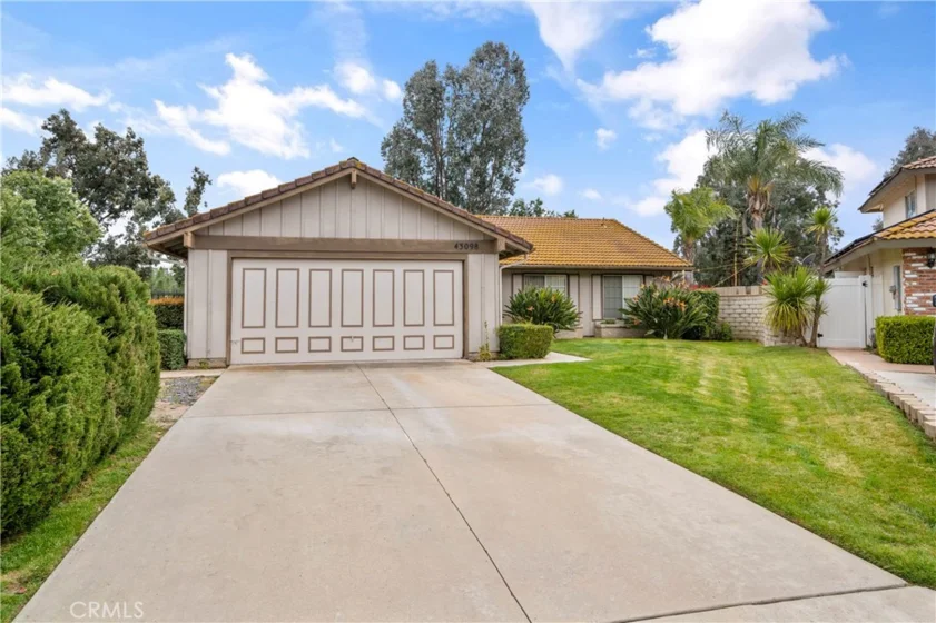 43098 Agena Street photo