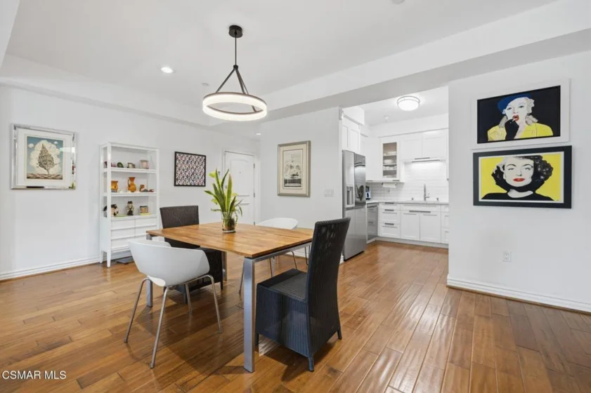 1410 N Curson Avenue #202 photo 11