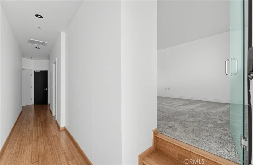 1100 Wilshire Boulevard #2207 photo 32