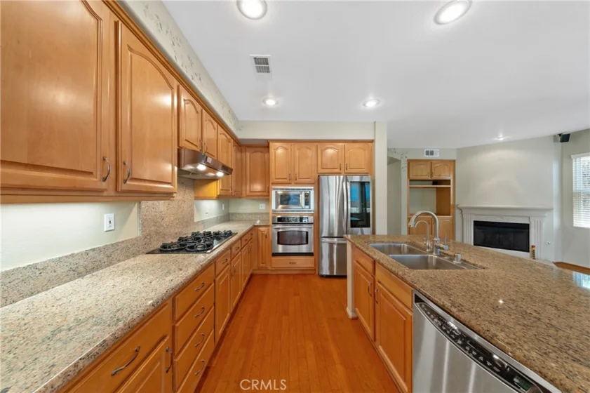 31166 Sunningdale Drive photo 12