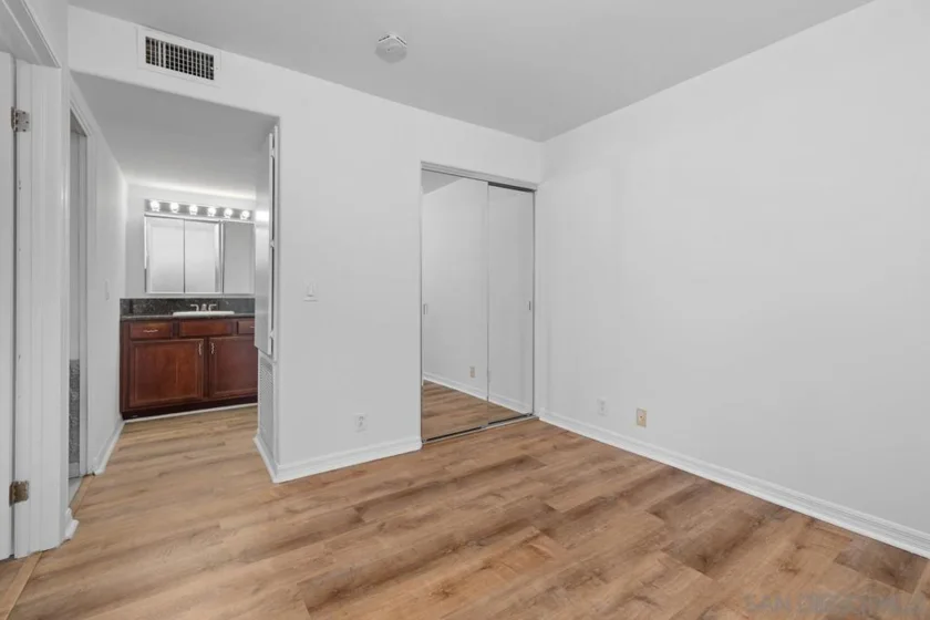 4524 Wilson Avenue #201 photo 15