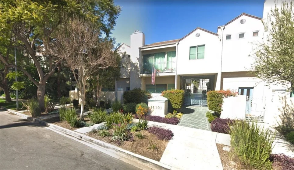 14101 Dickens Street #9 photo 1