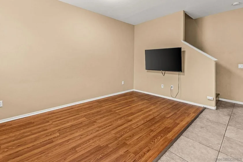 41885 Davenport Way #C photo 24