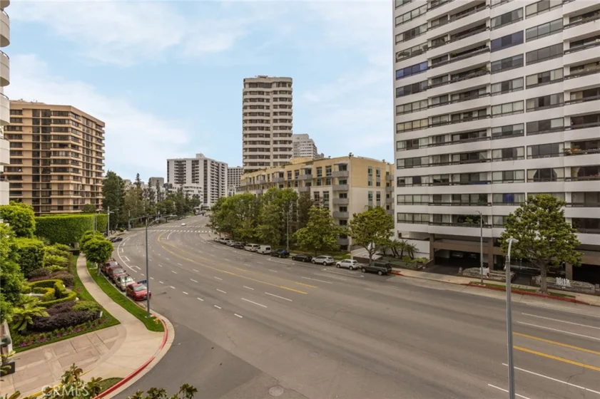 10550 Wilshire Boulevard #302 photo 14