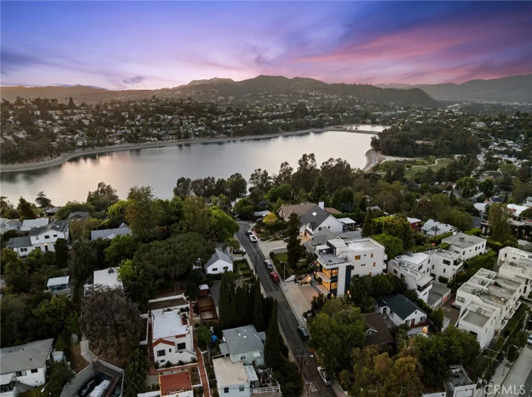 2311 Cove photo 41
