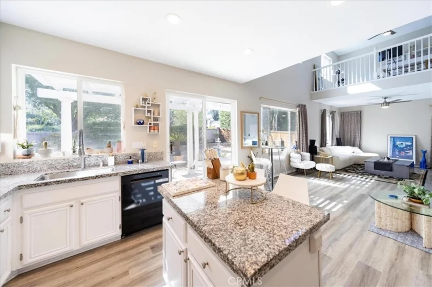 30940 Branford photo 3