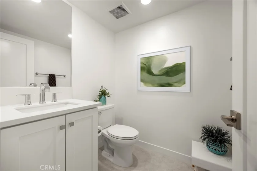 1874 S Westside Drive #38 photo 9